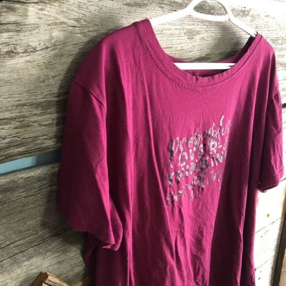 PLUS Size 4XL Burgundy Graphic Print T-shirt - Picture 2 of 5